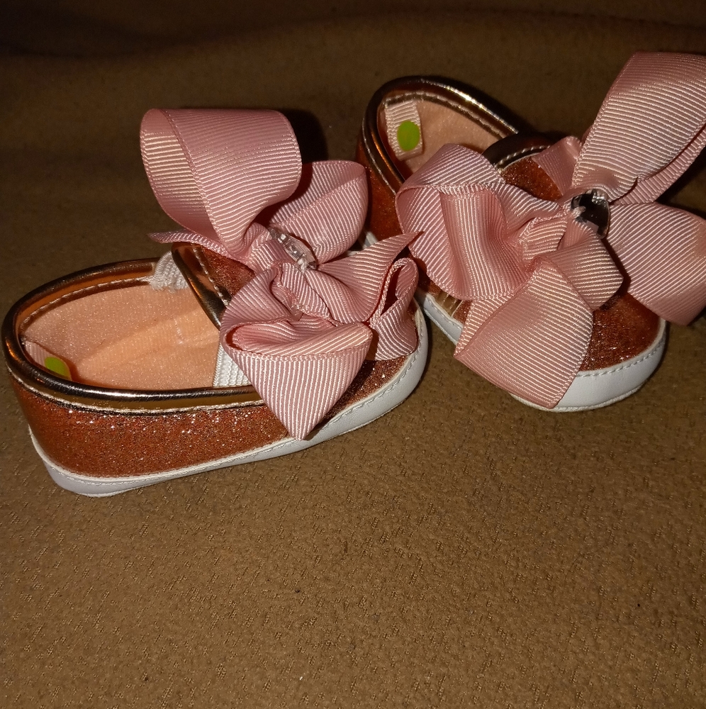 Infant girls glitter shoes